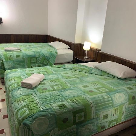 Hotel Ajau Colonial Guatemala City Екстериор снимка